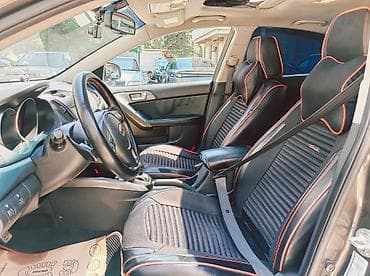 mini cooper kreditle: Kia Cerato: 1.6 l | 2011 il Sedan — 8