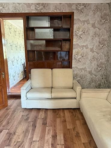 Divan, İşlənmiş, Açılan, Bazalı, Çatdırılma yoxdur — 1