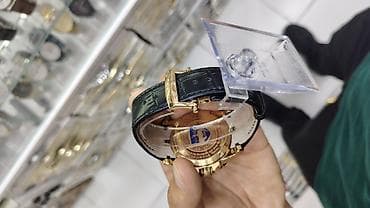 ted baker: Lüks qol saatı – unikal dizaynlı model - Korpus: qızılı tonlu metal — 2
