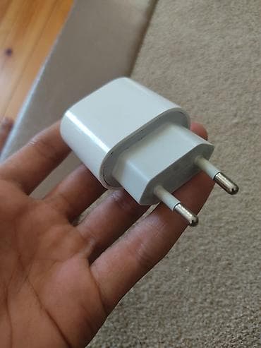 Адаптер Apple, 20 Вт