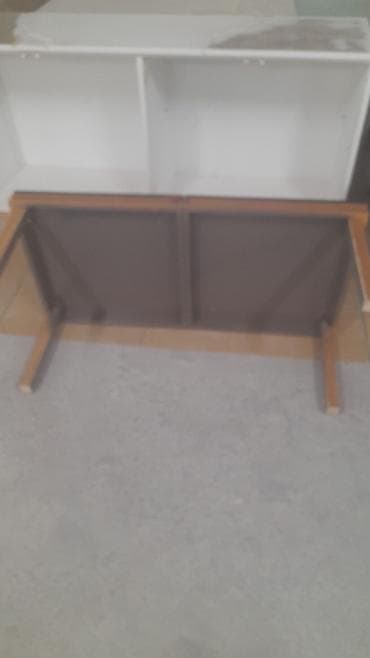 stol metbex: Qatlana bilən masa - Material: taxta karkas, tünd (qara) laminat üst — 3