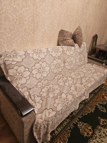 Audi: İkinəfərlik çarpayı, Dolab — 9