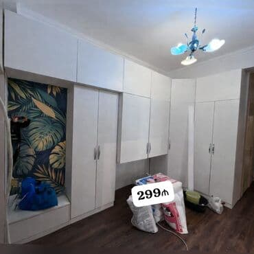 Вешалки: Распашной, 6 дверей Шкаф в прихожей — 1