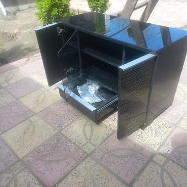 mebel furnituru nedir: Düz TV altlığı, Polkalı — 3