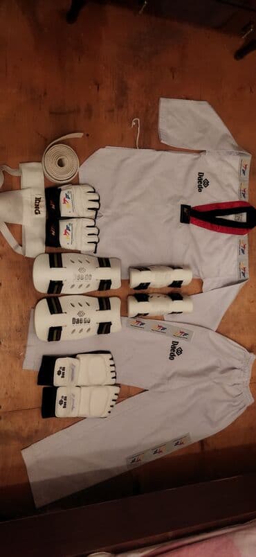 Taykvando kimanosu və qoruyucusu