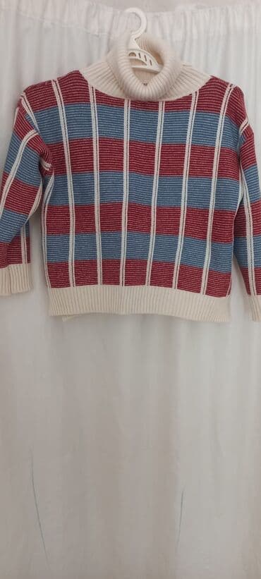 Sviter, M, rəng - Qırmızı