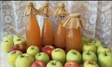 tut sirkesinin hazirlanmasi: Məhsul: Alma Sirkəsi Təsvir: - Təmiz, şəffaf şüşə butulkalarda ev — 2