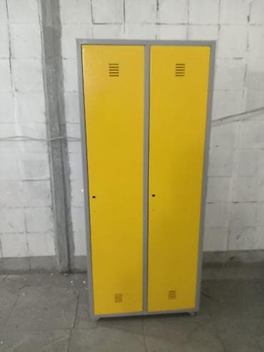 İki bölməli metal şkaf - Material: davamlı metal konstruksiya, toz