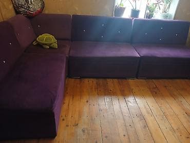 Künc divan, Parça