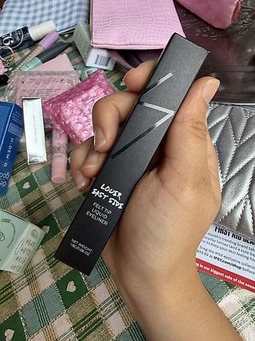 lil solid 2 plus: Lower East Side Felt Tip Liquid Eyeliner - Növ: Maye layner, filt — 2