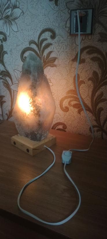 masa lampasi: Kristal daş formalı dekorativ masa Evinizin havasını təmizləyən — 1