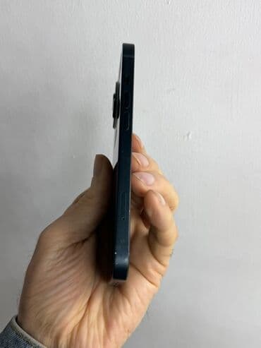 telefon tecili satlir: IPhone 13, 128 GB, Qara — 5