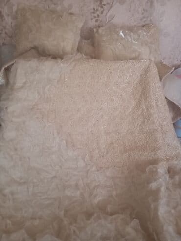 куплю ковры бу: Для кровати С бисером цвет - Бежевый Покрывало — 3