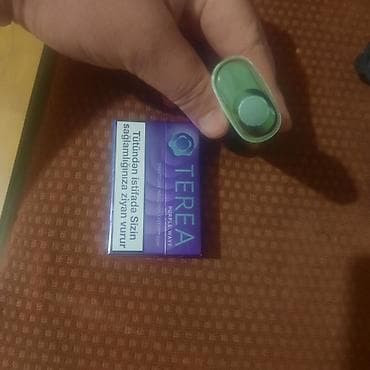 часы смарт: IQOS ILUMA cihazı + TEREA Purple Wave sticks (qutusu təsvir olunur) — 4