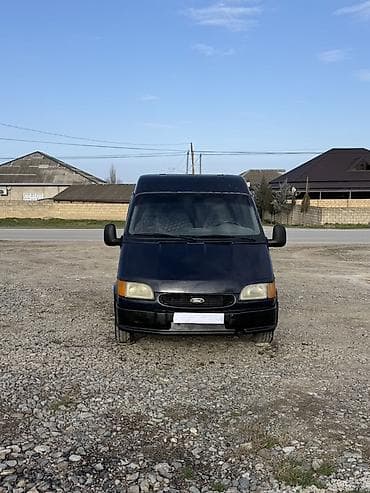 Ford Transit: 2.4 l | 1999 il 352868 km Mikroavtobus