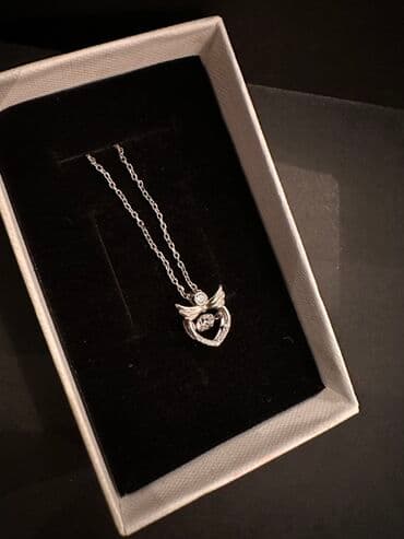 tək qaş: Boyunbağı — 2