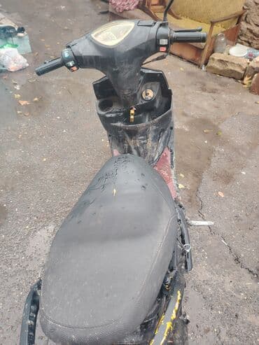 guerlain mon qiymeti: Skuter – şəhər içi qısa məsafələr üçün praktik benzinli model — 3