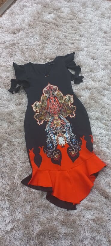 versace kofta: Orginal Versace brendi Don. Turkiyeden baha qiymete alinib. Cemi 2-3 — 4