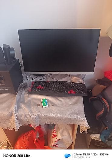pioneer manitor: HP monitor + klaviatura - Monitor: HP markalı, nazik çərçivəli LED — 1