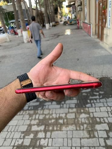 huawei modem gpon: IPhone 11, 64 GB, Qırmızı, Simsiz şarj — 3