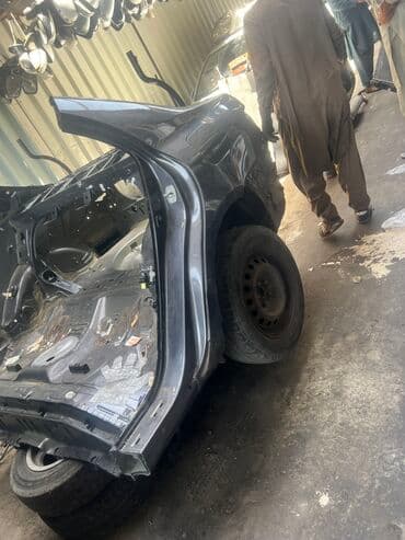 фольксваген седан: Toyota sedan arxalig — 1