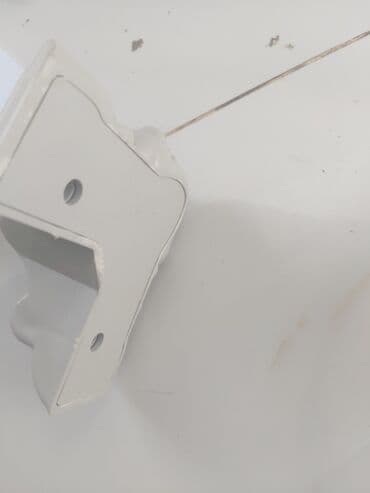 Qapı rezinləri: Mebel üçün dekorativ ayaq – 1 ədədi 5 azn. hərəsindən 10 ədəd var. - — 2