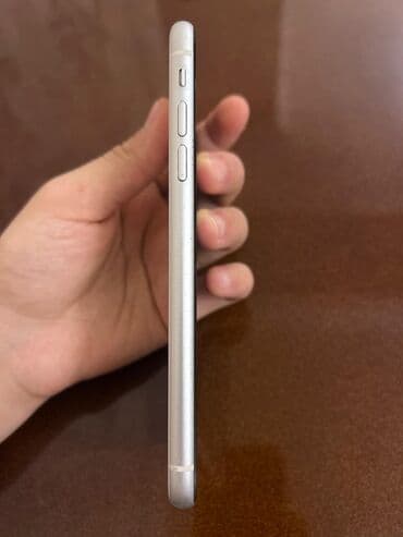 Taclar: IPhone 11, 64 GB, Ağ, Face ID — 4