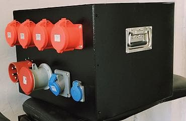 12 volt 220: Sənaye tipli elektrik paylama qutuları (Power Distribution Box) — 3