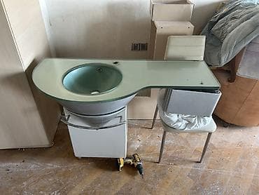 Hamam dolabları: Şüşə üstlü hamam lavabosu və dolablı konsol - Üst lövhə: mat — 3