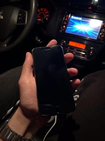 appl x: IPhone 7, 32 GB, Qara, Barmaq izi — 6