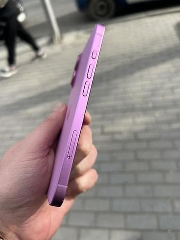 iphone 5 qiyməti: IPhone 16, 128 GB, Simsiz şarj — 2