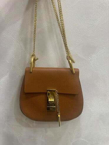 Çiyin çantası, Chloé