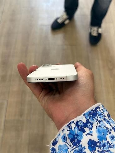 iphone 12 adapter: IPhone 16, 128 GB, Ağ, Zəmanət, Barmaq izi, Simsiz şarj — 9
