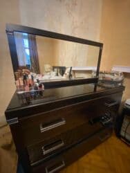 Матрасы: 2 односпальные кровати, Шкаф, Трюмо, 2 тумбы, Турция, Б/у — 3