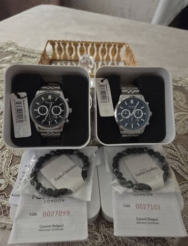 Toy paltarları və aksesuarları: Yeni, Klassik Saat dəsti — 2