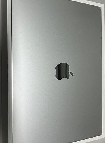 Apple MacBook: Apple Macbook M5 13 inch 16/512GB Koreyadan teze almisam tep tezedi — 2
