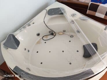 Qapılar və aksessuarlar: Künc tipli hidromassajlı vanna/jakuzi - Forma: üçbucaq/künc — 3