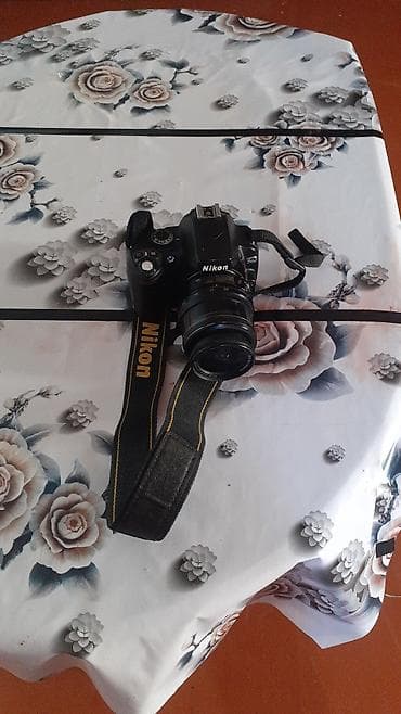 nikon d200: Nikon D40x DSLR fotoaparat + AF-S DX Zoom-Nikkor 18-55mm f/3.5-5.6G II — 2