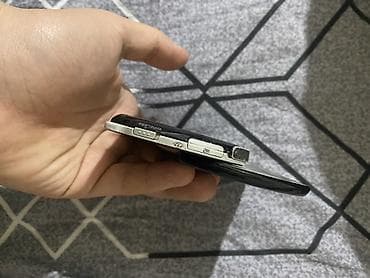 plata 1155: Sony PSP Go (PSP-N1006) portativ oyun konsolu.İşdəy vəziyyətdədir amma — 5