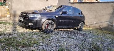 ural az: Chevrolet Lacetti sedan, qara rəng. - Kuzov: 4 qapılı sedan, ön və — 6