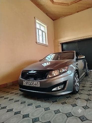 opdima: Kia Optima: 2 l | 2011 il Sedan — 1