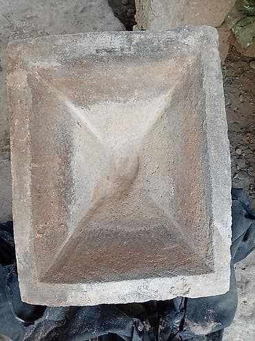 Beton və beton məmulatları: Məhsul: Qədim SU DAŞI təxminən 1960- illərə aiddir. Yerevandan — 7