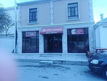 lounge: Ailəvi restoran və un məmulatları sexi Xidmətlər: - Ailəvi restoran — — 2