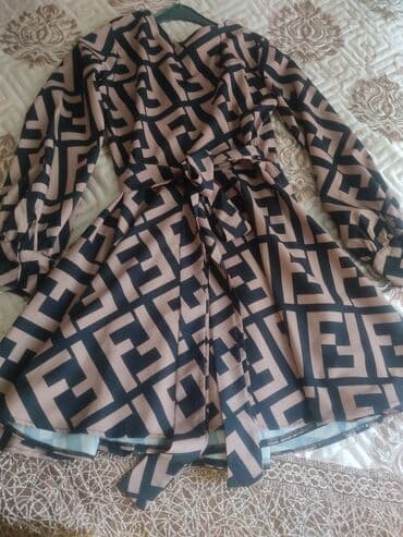 коктейльные платья в баку: 2-3 defe geyinilib. Kəmərini arxadan ve yanda bağlamaq olur.Nerimanov — 2