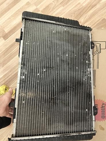 Mühərrik soyutma radiatorları: Çeşka uçun radiator avtomat karobka ucun islek veziyyetdedir problemi — 1