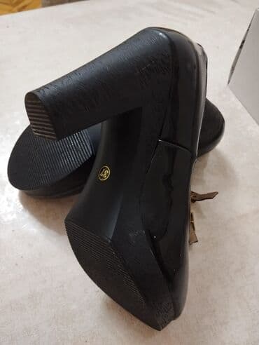 Botinka və botilyonlar: Tuflilər, Ölçü: 37, rəng - Qara, Yeni — 2