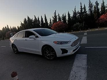fusion: Ford Fusion: 1.5 l | 2018 il 163000 km Sedan — 4