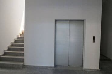 korpu mərasim evi: Hər profilə uyğun. 1500 Kv.m Yeni təmirdən çıxmış qabağı tam şüşəli 2 — 6