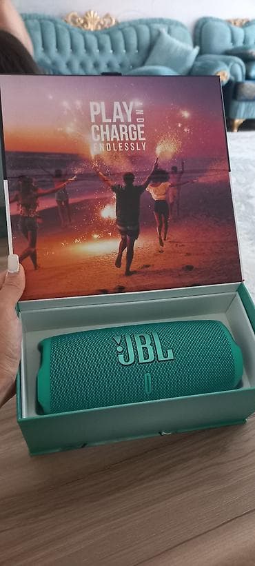 Yeni JBL Kolonka, Növ - Portativ, rəng - Yaşıl — 3