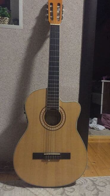 gitara simleri: Klassik gitara, İşlənmiş, Ünvandan götürmə, Ödənişli çatdırılma — 1